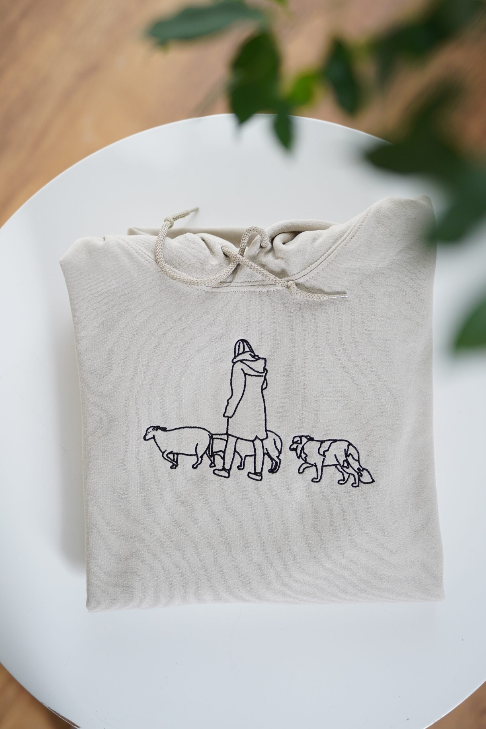 WŁASNY PROJEKT Personalizowana bluza / koszulka- outline - obrazek 9