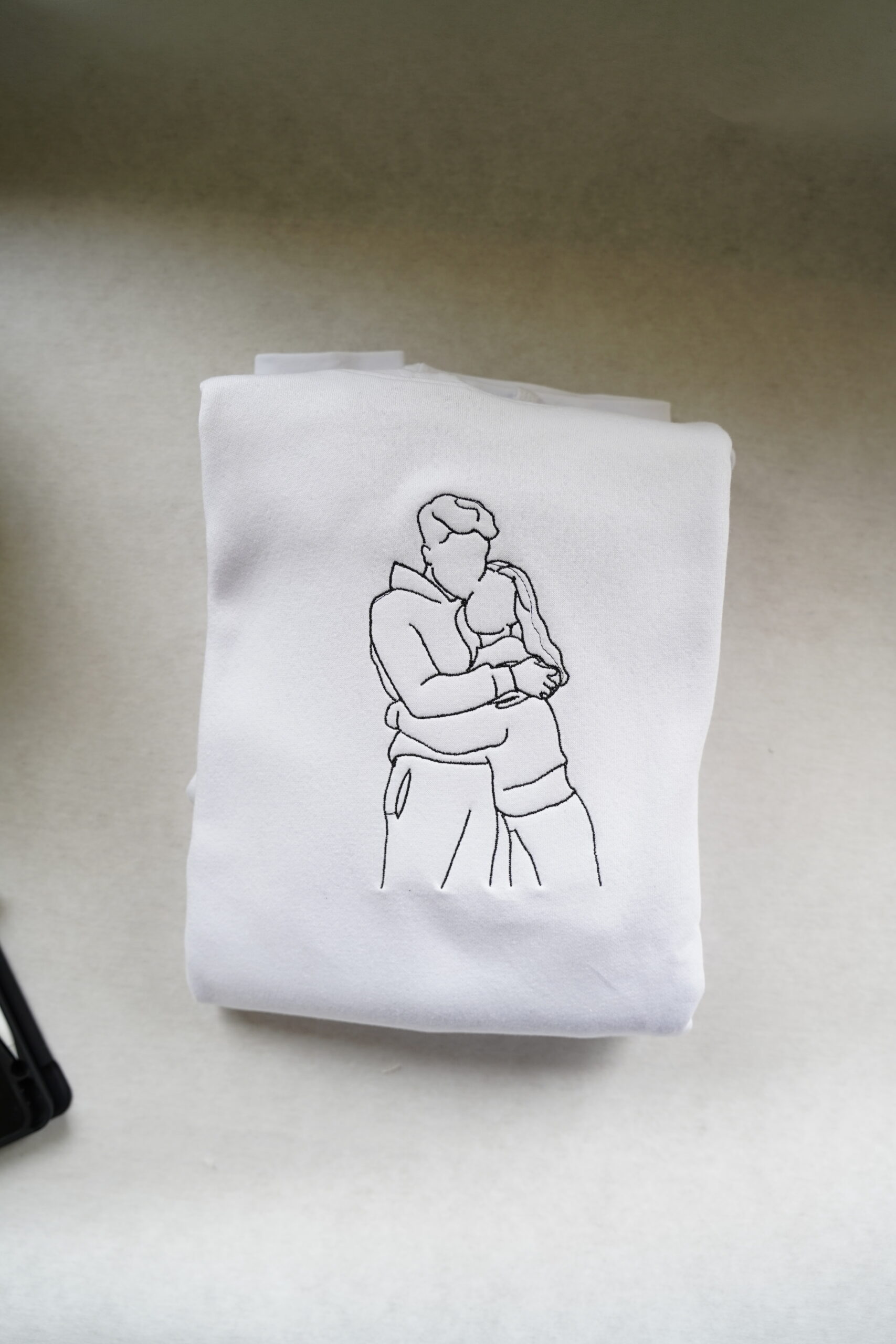 WŁASNY PROJEKT Personalizowana bluza / koszulka- outline - obrazek 5