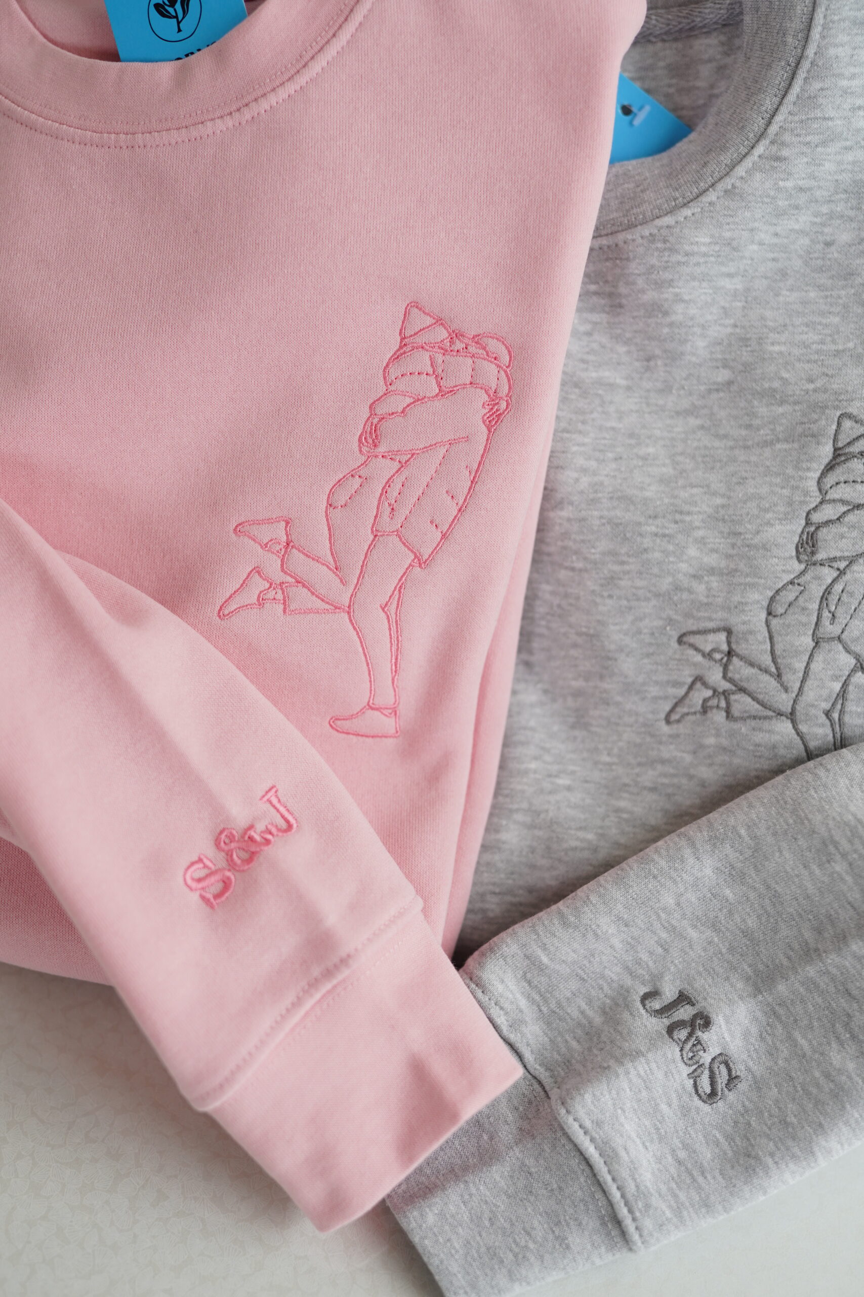 WŁASNY PROJEKT Personalizowana bluza / koszulka- outline - obrazek 4